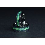 Nemesacél karikagyűrűpár, antimonit, fehér korall és zöld opál berakással