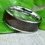 Nemesacél gyűrű, blackwood fa berakással