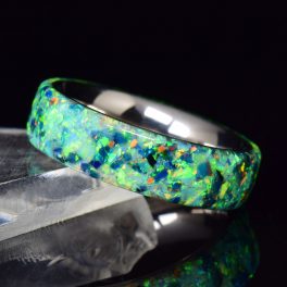   Titán gyűrű, sötétzöld és világoszöld opál berakással, 6 mm